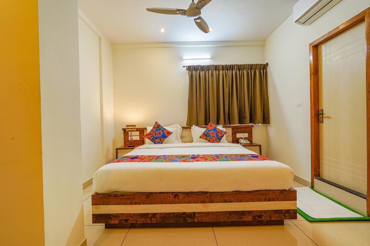 Fabhotel Shakthi Suites - Nr Jayadeva Hospital Bangalore Buitenkant foto